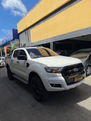 FORD RANGER 2.2 XLS 4X4 CD 16V DIESEL 4P AUTOMÁTICO